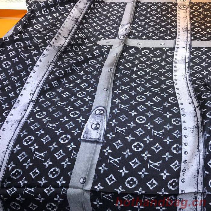 Louis Vuitton Scarf LVS00127